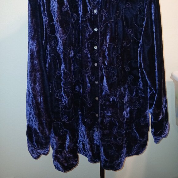 White Stag Woman Purple Velvet Embroidered Button Down Shirt Top Plus Size18W/20 - Picture 4 of 4